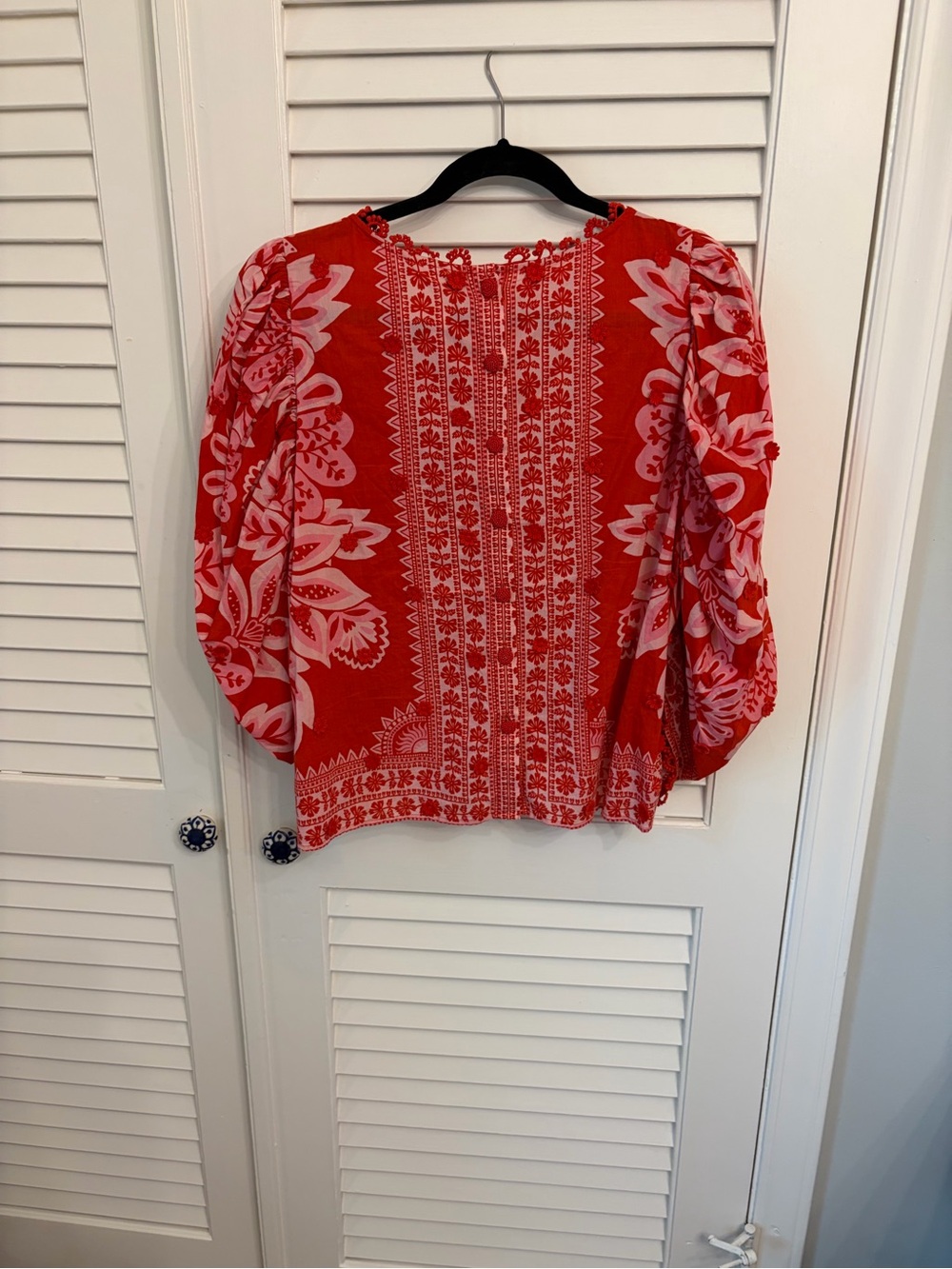Farm Rio Red Floral Puff-Sleeve Blouse, Sz L - Picture 3 of 7